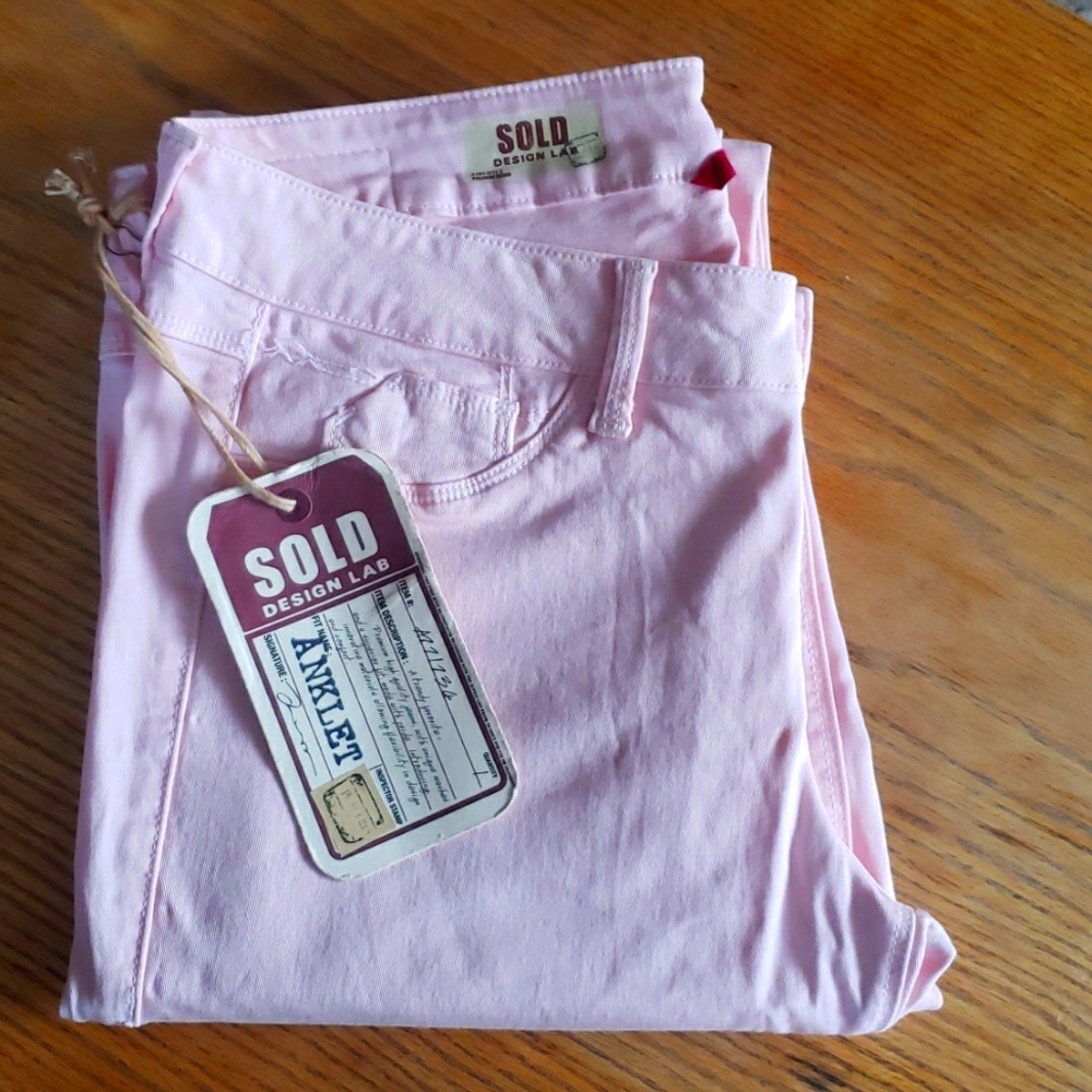 Design Lab Pink Ankle Pants